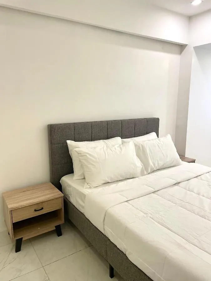 Aparthotel Burgundy Guest Suite Manila
