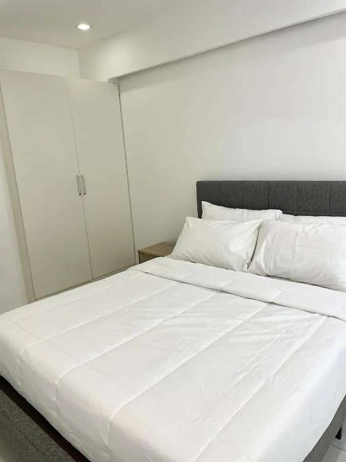 Burgundy Guest Suite Manila